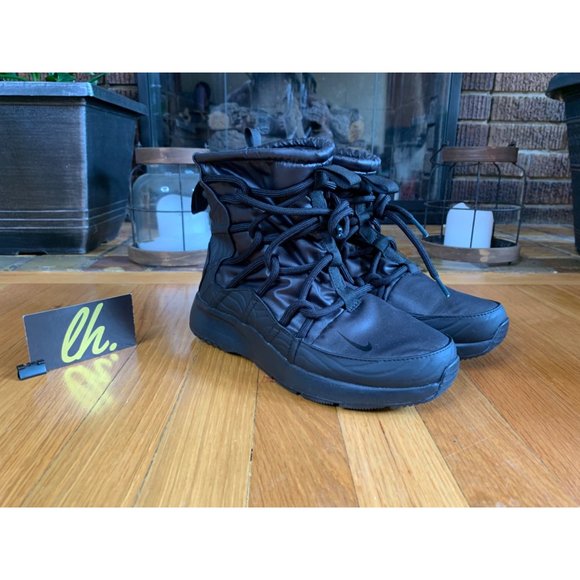 Size 7 W Nike Tanjun High Rise Boots AO0355-002 - Picture 4 of 7
